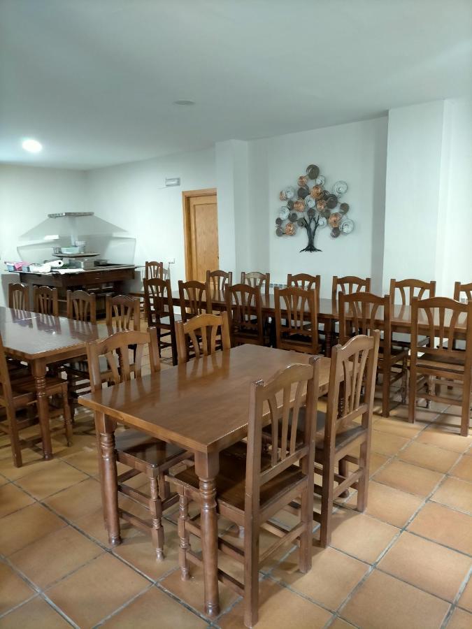 Albergue Santa Barbara Aliaga Dış mekan fotoğraf
