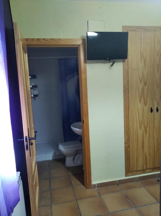 Albergue Santa Barbara Aliaga Dış mekan fotoğraf