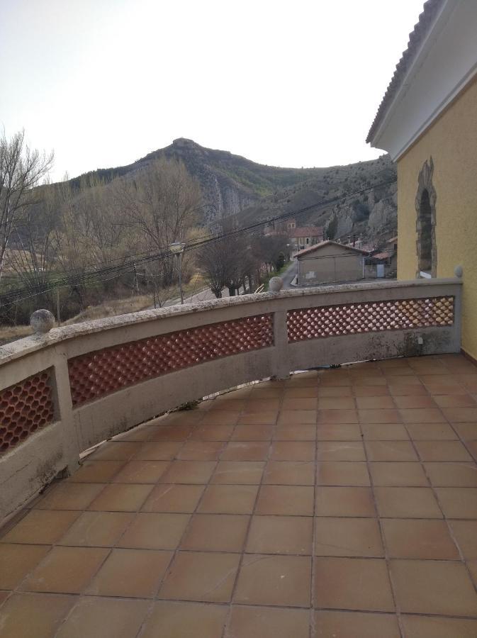Albergue Santa Barbara Aliaga Dış mekan fotoğraf